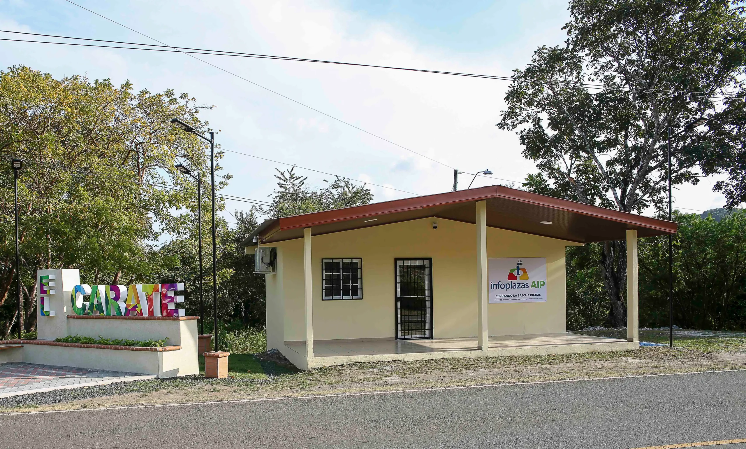 <strong>El Carate #613</strong>