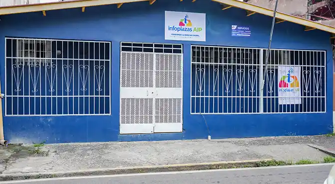 <strong>Santa Ana #630</strong>