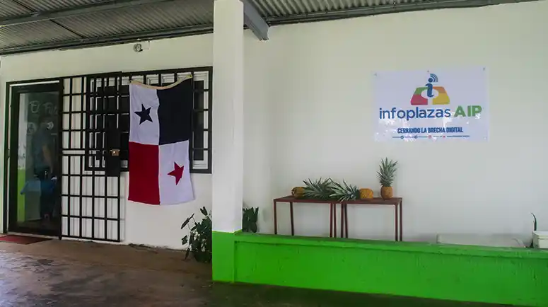 <strong>Hurtado #483</strong>